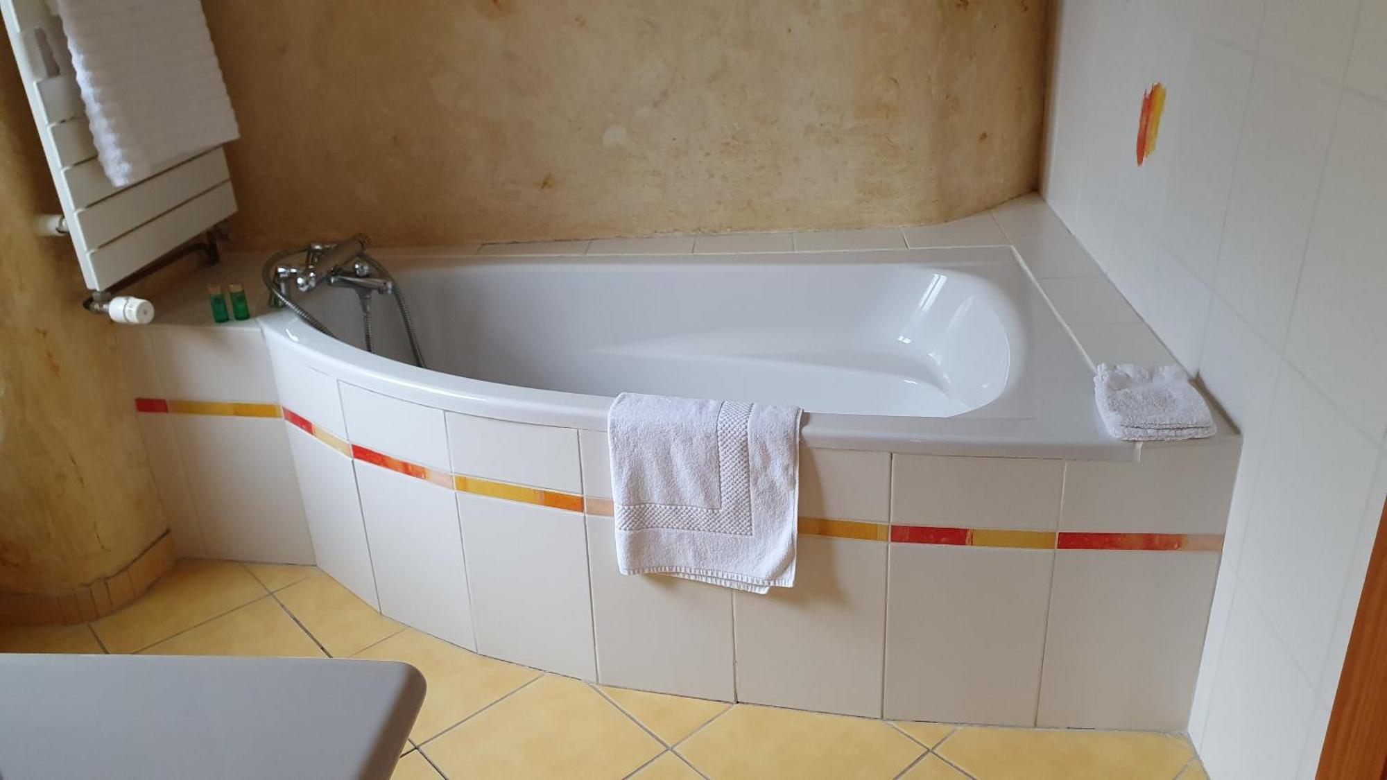Bed and Breakfast Domaine De Montvianeix Saint-Victor-Montvianeix Pokoj fotografie
