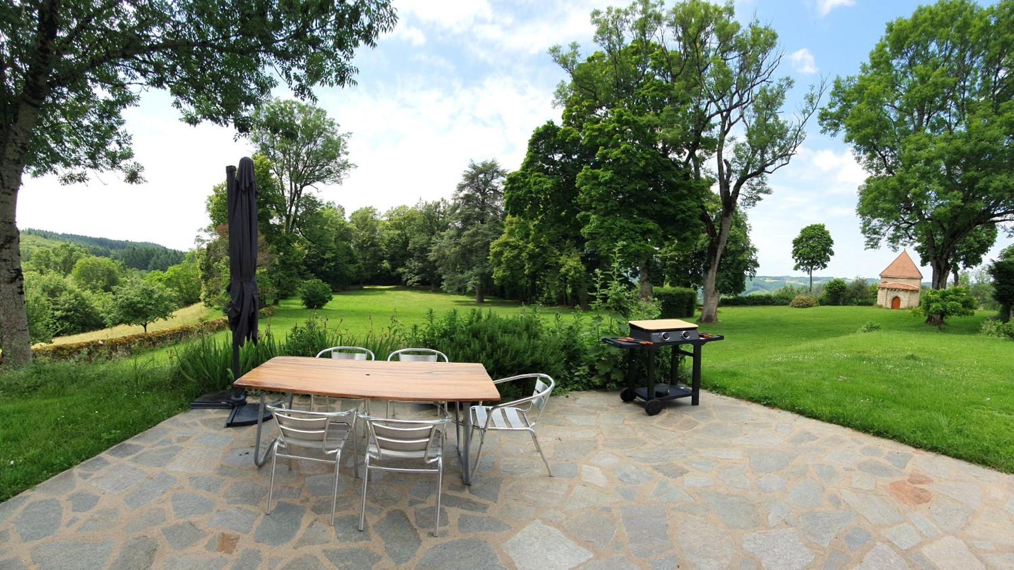 Bed and Breakfast Domaine De Montvianeix Saint-Victor-Montvianeix Exteriér fotografie